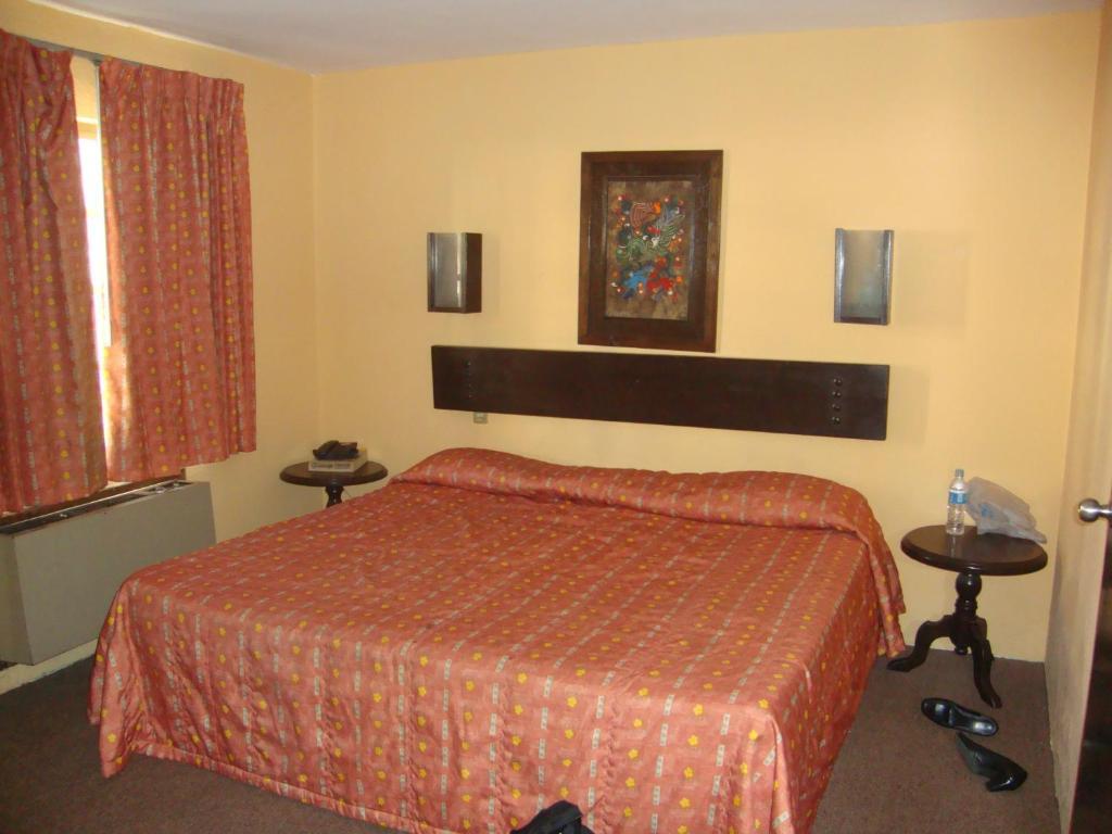 Hotel San Alberto Hermosillo Habitación foto